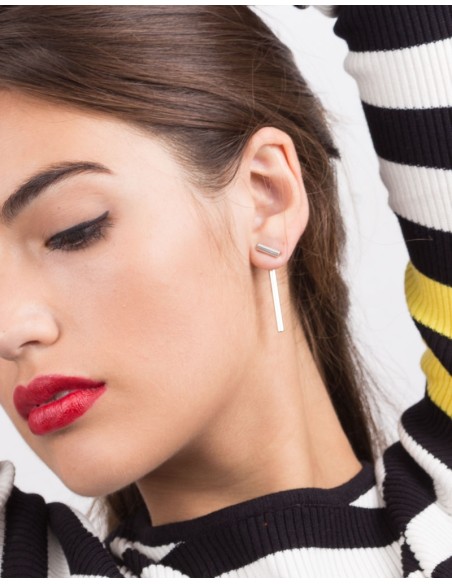 PENDIENTES TWO LINEAL EN PLATA
