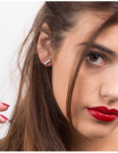 PENDIENTES TWO LINEAL EN PLATA