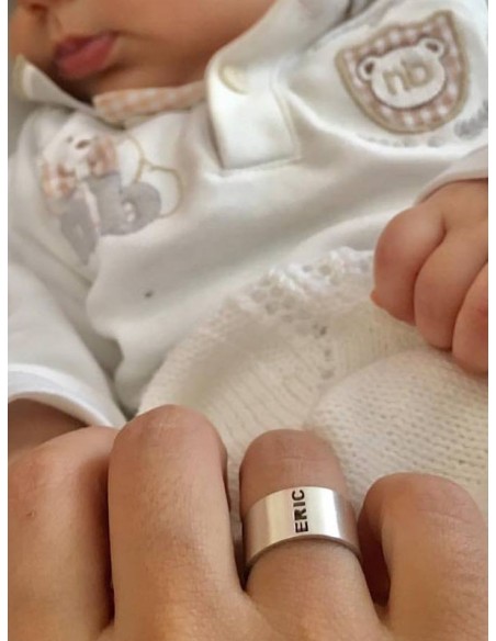Anillo nombre personalizado