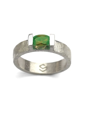 THREE Anillo Peridoto