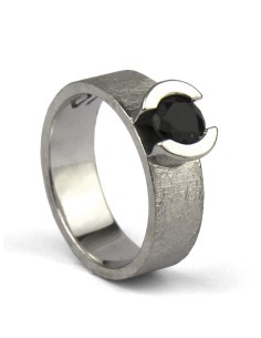 FOUR con Onix Negro
