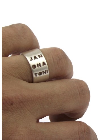 Anillo nombre personalizado