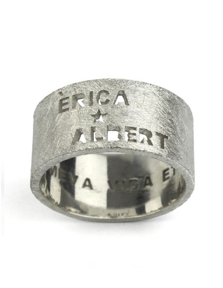 Anillo nombre personalizado