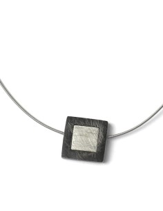 COLLAR SQUARE TWO 2