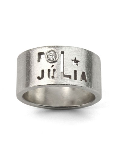 Anillo personalizado con 2 nombres y piedra