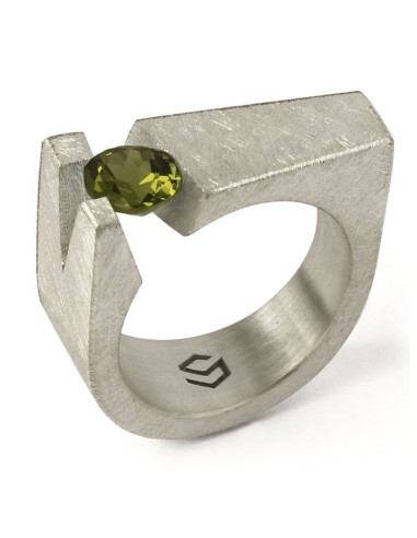 EIGHT+PERIDOTO