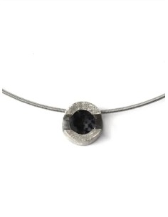 Collar FOUR in black