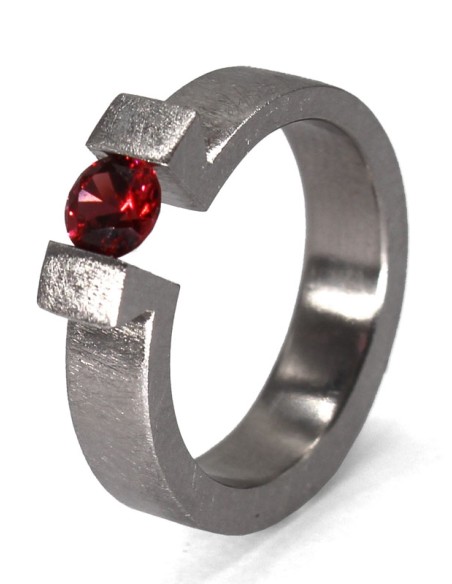 Anillo DIAMOND in red