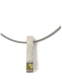 COLLAR LONG VENUS in yellow