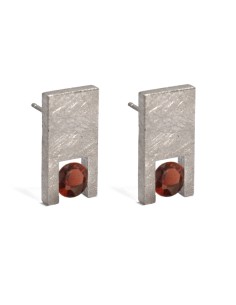 PENDIENTES SIX GRANATE