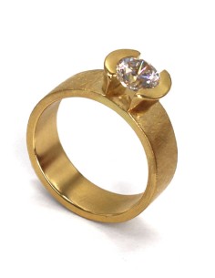 FOUR ORO AMARILLO