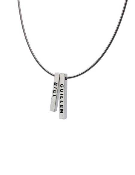 Collar personalizado con nombres