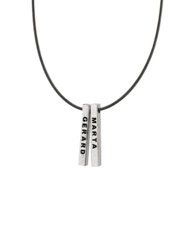 Collar personalizado con nombres