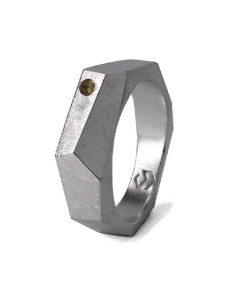 anillo rock cuarzo