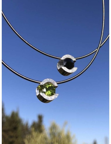 Collar FOUR in green