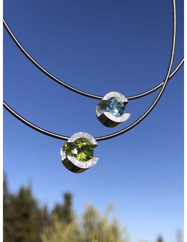 Collar FOUR in blue