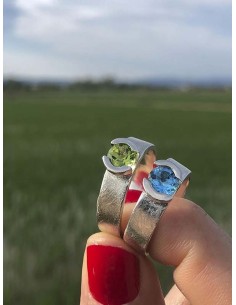 FOUR con Peridoto 2