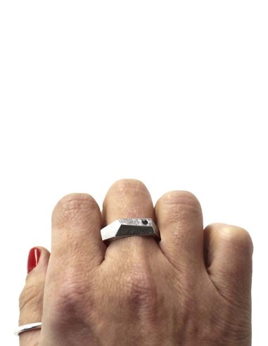 THREE Anillo Amatista