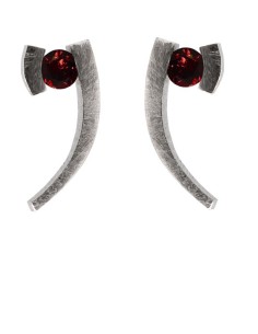 PENDIENTES ELEVEN GRANATE