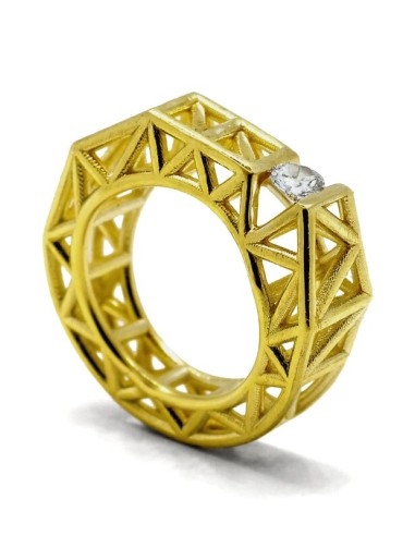 GOLDEN LLUM